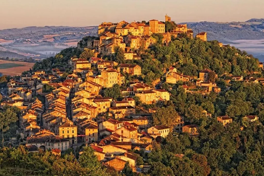 Gite De Charme Et Spa Pres D'Albi , Au Mas De Bel Air